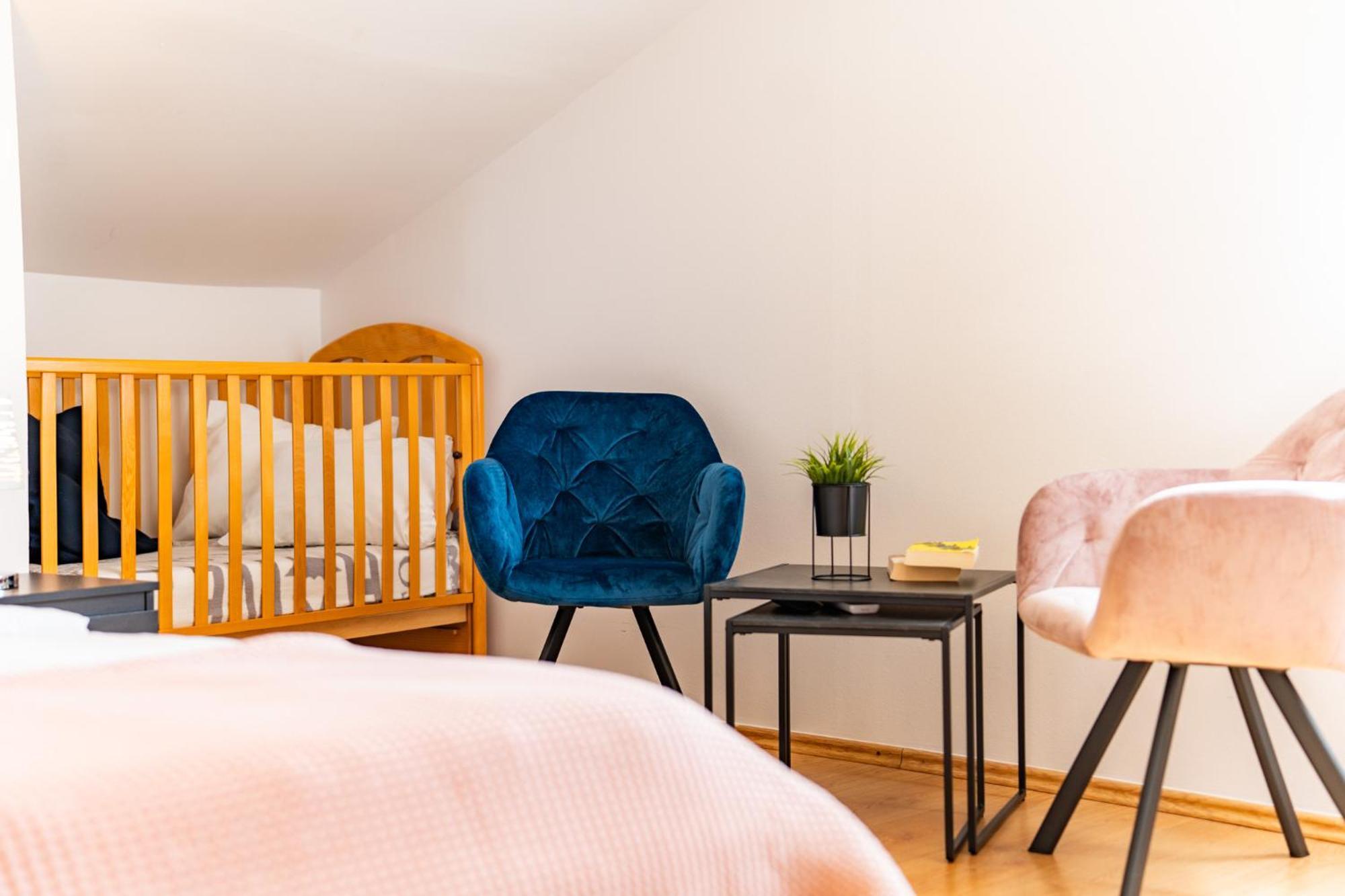 Apartman Petra S Pogledom Na More Banjol المظهر الخارجي الصورة